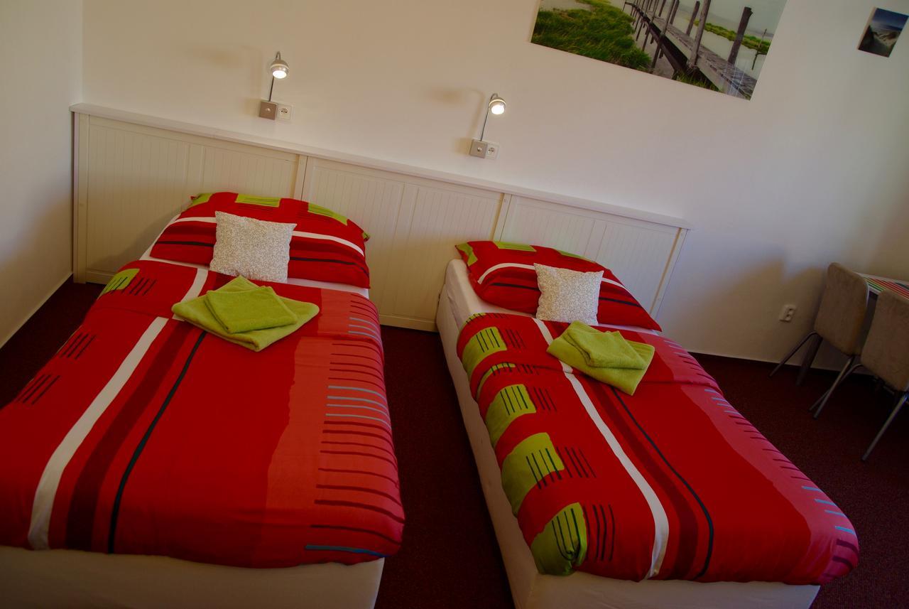 Hostel Humpolec Esterno foto