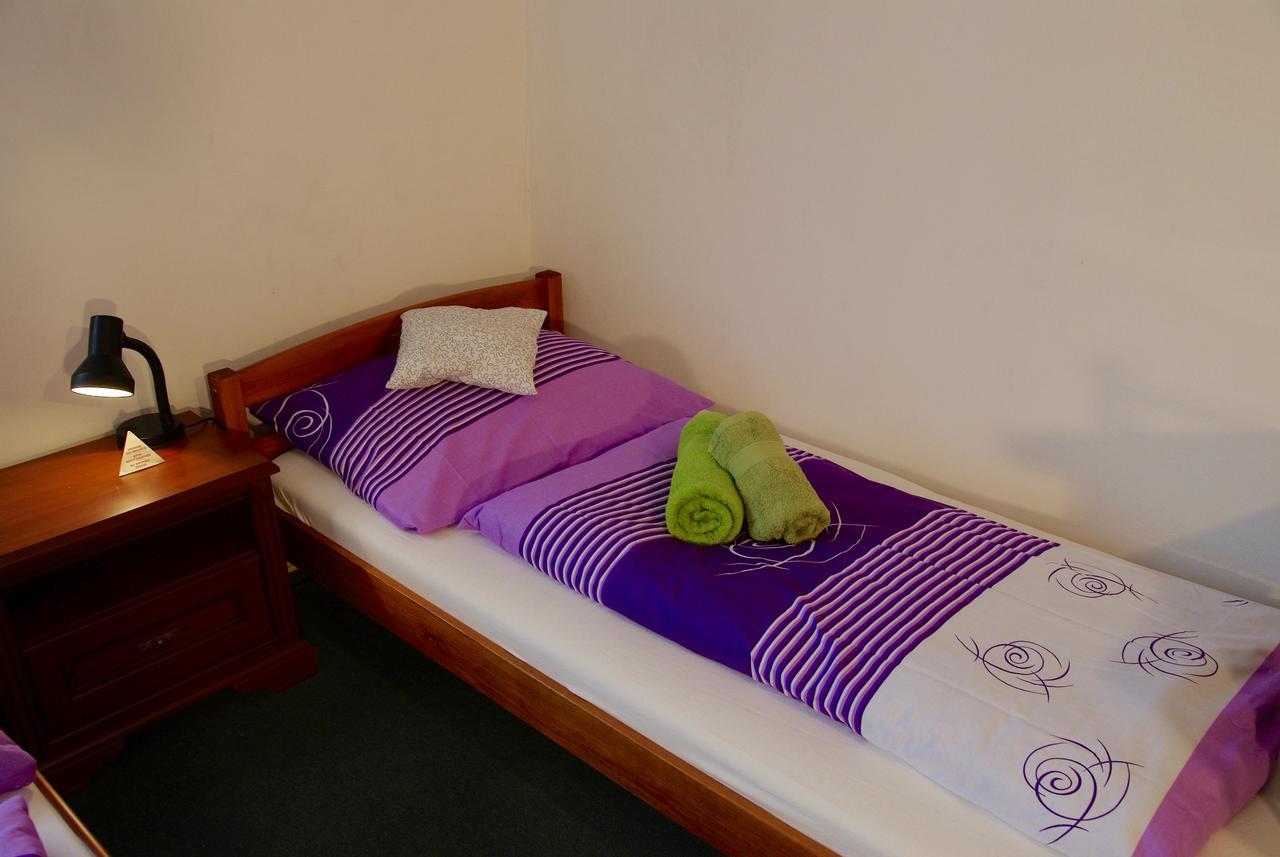 Hostel Humpolec Esterno foto